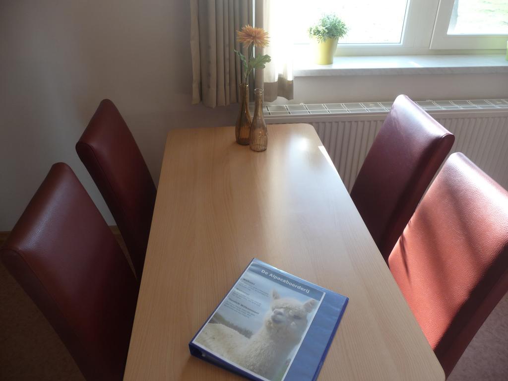 Apartmán De Alpacaboerderij Bocholt Pokoj fotografie